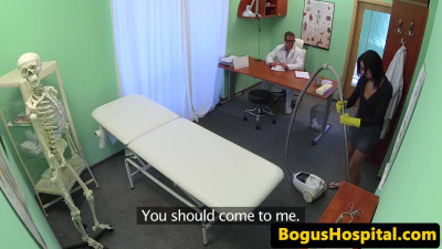 Eurobabe cleaner rubbed and banged by doc