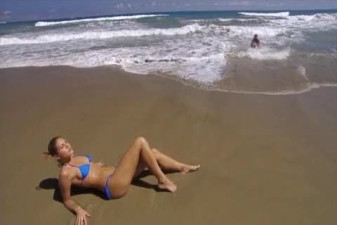 Bikini Babe Ass Pounded On The Beach